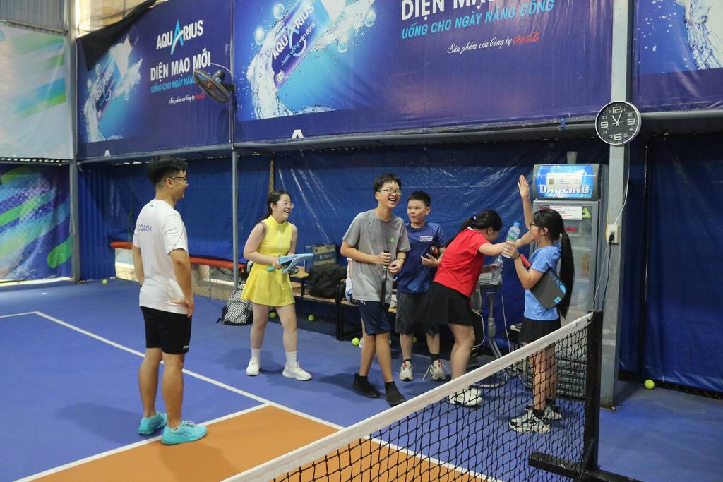 Hoạt động tập luyện Pickleball dành cho trẻ em